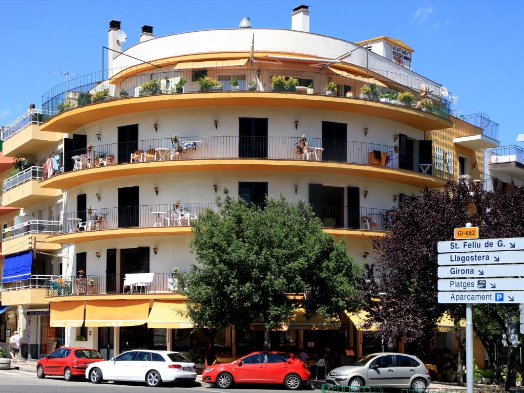 Apartamentos El Sol Tossa de Mar Ngoại thất bức ảnh