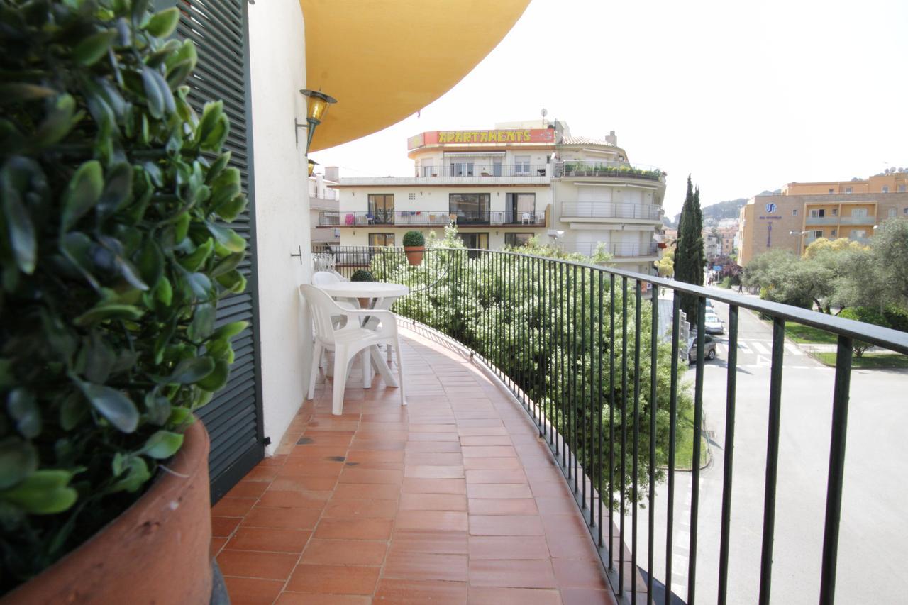 Apartamentos El Sol Tossa de Mar Ngoại thất bức ảnh